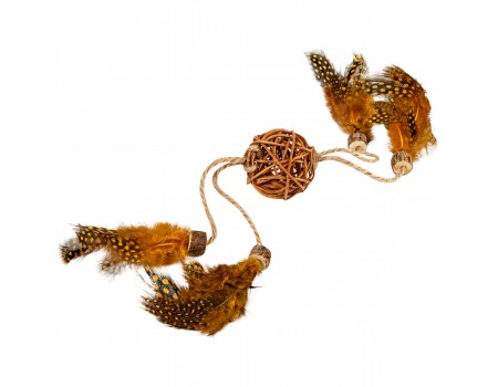 Іграшка для котів WAUCAT Fun Natural Плетений м'ячик з дзвіночком і пір'ям, 40 см