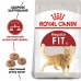 Сухий корм ROYAL CANIN FIT32 2kg + вологий корм INSTINCTIVE in gravy 12 паучів + іграшка Cat Play Circuit у подарунок  - фото 3