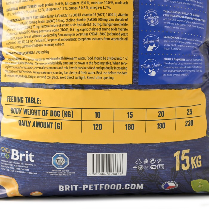 Сухой корм для взрослых собак средних пород Brit Premium Dog Adult M с курицей, 15 кг