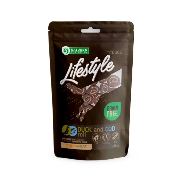 Натуральное лакомство для собак Nature's Protection Lifestyle, рулетики из утки и трески, 75 г