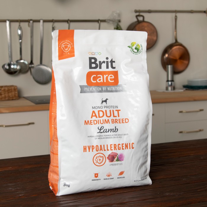 Корм для собак средних пород Brit Care Dog Hypoallergenic Adult Medium Breed гипоаллергенный с ягненком, 3 кг